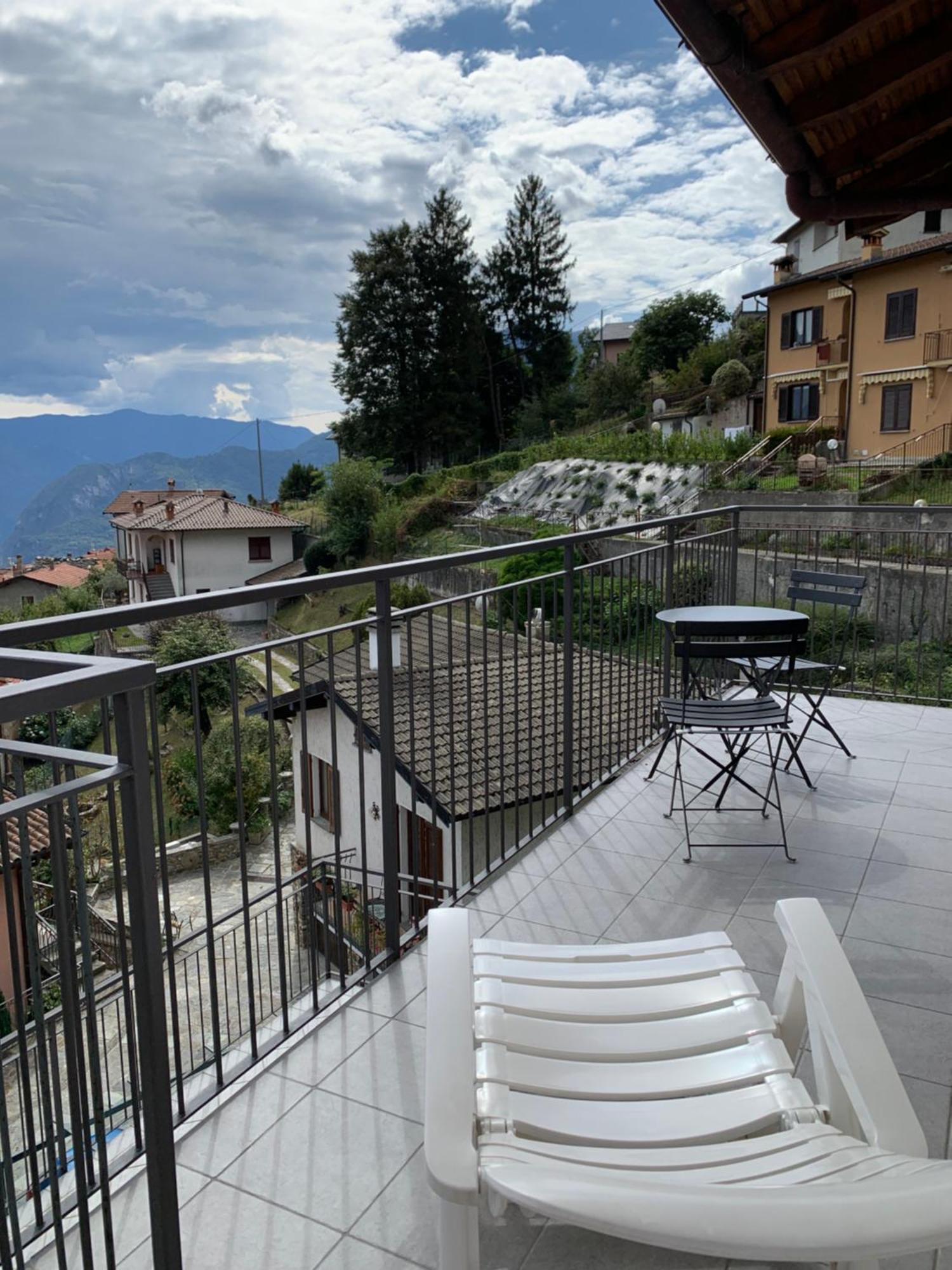 Casa Savina - Stupenda Vista Lago E Monti Plesio Exterior foto